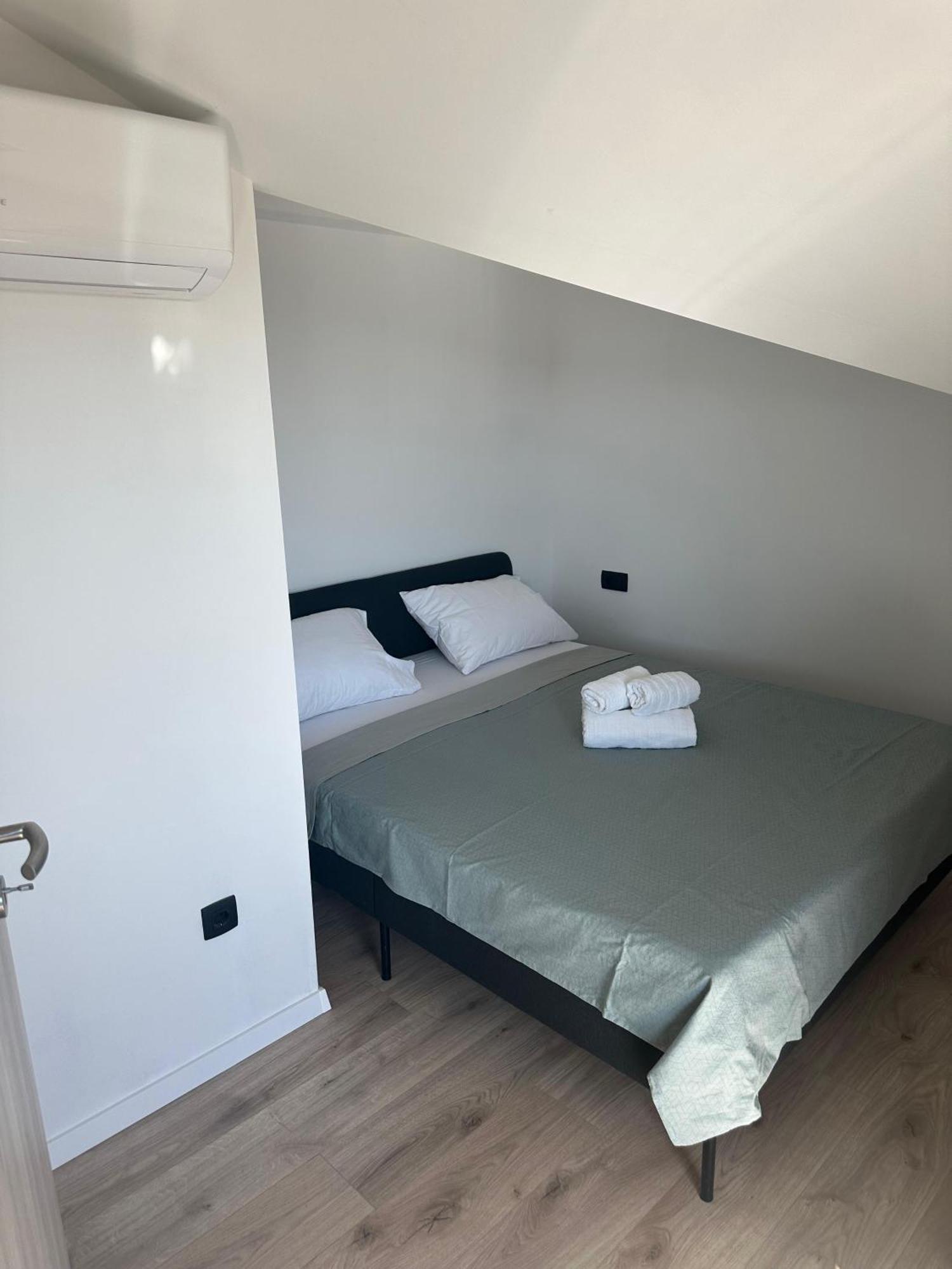 Apartment Roni Задар Экстерьер фото