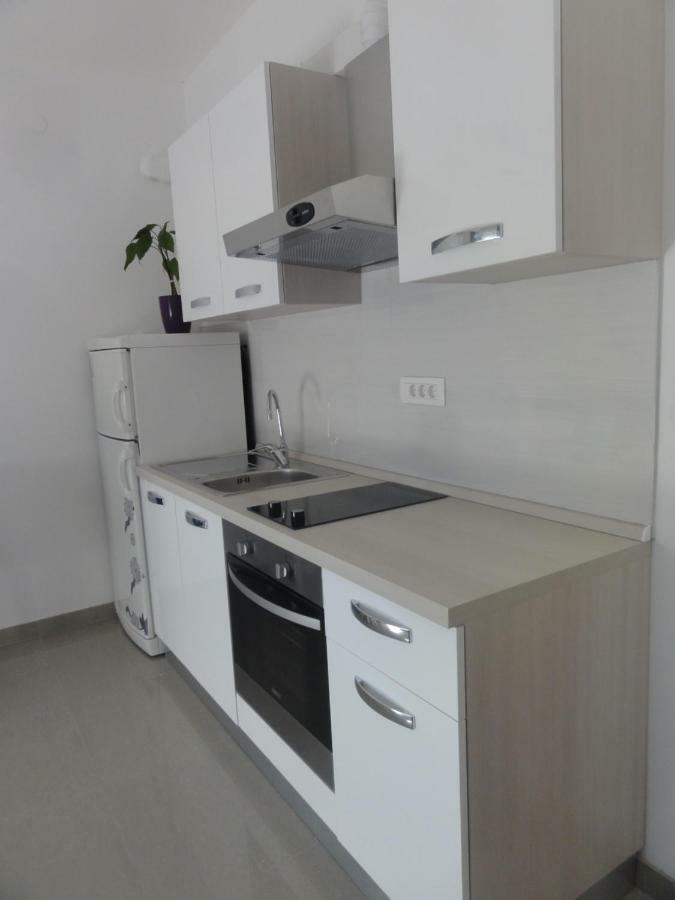 Apartment Roni Задар Экстерьер фото
