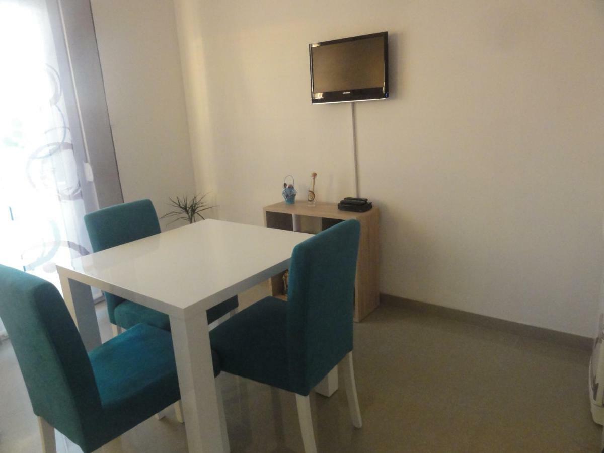 Apartment Roni Задар Экстерьер фото